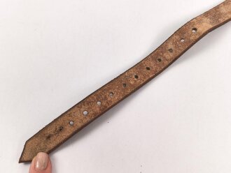 Lederriemen Wehrmacht. Breite knapp 2cm, Gesamtlänge 50cm