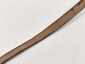 Lederriemen Wehrmacht. Breite 1,5 cm, Gesamtlänge 43cm
