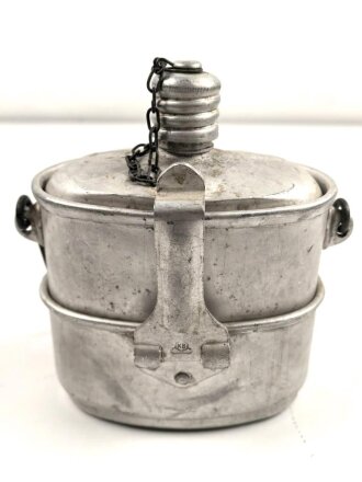 Russland, Kochgeschirr und Feldflasche aus Aluminium. Aus den 1970iger Jahren, gebraucht