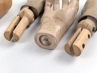 Konvolut Schaufensterfiguren, alte und moderne, dazu diverse Arme und Hände NUR AN SELBSTABHOLER