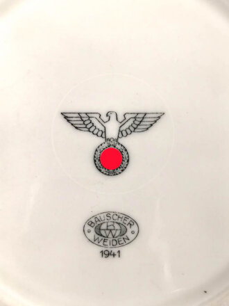Heer, Kantinenporzellan Suppenteller, Hersteller Bauscher Weiden 1941, Durchmesser 23cm, gebraucht