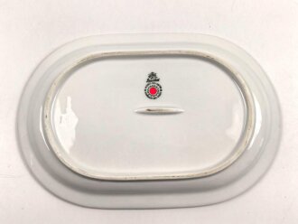 Deutsche Arbeitsfront, Kantinenporzellan kleine Servierplatte, Hersteller Rosenthal, Gesamtlänge 26cm, gebraucht