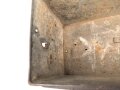 1.Weltkrieg, Patronenkasten 11 für MG08, frühe Ausführung ohne Deckelgriff. Inneneinteilung fehlt, verbogen, Deckelschliesst nicht.