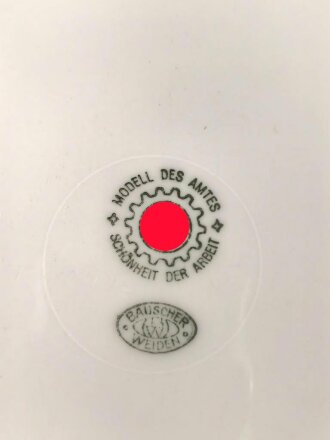 Deutsche Arbeitsfront, Kantinenporzellan Teller, Hersteller Bauscher Weiden, Durchmesser 19cm, gebraucht