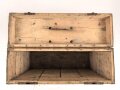 Transportkasten höchstwahrscheinlich frühe Wehrmacht. Ungereinigtes Stück, Maße etwa 50 x 17 x 38cm