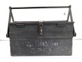 Luftwaffe, Werkzeugkasten für Flugzeug Elektriker. Originallack, schweres Stück, Bodenmaße etwa 28 x 52cm