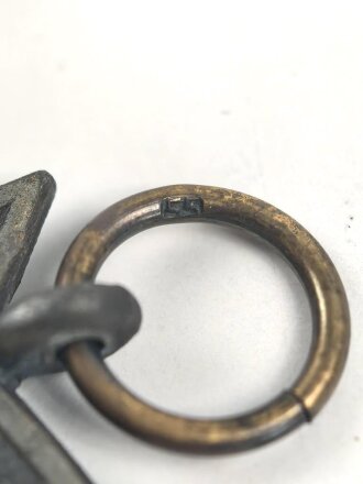 Kriegsverdienstkreuz 2. Klasse mit Schwertern, Hersteller 55 im Bandring für " J.E. Hammer & Söhne, Geringswalde " Ausführung in Zink