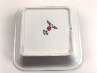 Heer, Kantinenporzellan kleine, eckige Schale, Kantenlänge 21cm, Hersteller Rosenthal Selb-Germany 1941. Gebraucht