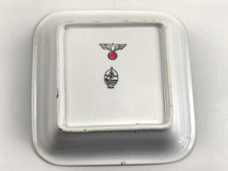 Heer, Kantinenporzellan kleine, eckige Schale, Kantenlänge 21cm, Hersteller Hutschnreuther Hohenberg 1940. Gebraucht