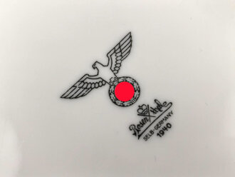 Heer, Kantinenporzellan kleine, eckige Schale, Kantenlänge 21cm, Hersteller Rosenthal Selb-Germany 1940. Gebraucht