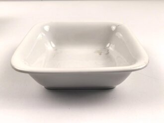 Luftwaffe, Kantinenporzellan kleine, eckige Schale, Kantenlänge 21,5cm, Hersteller Bohemia 1941. Gebraucht