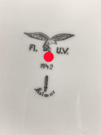 Luftwaffe, Kantinenporzellan kleine, eckige Schale, Kantenlänge 21,5cm, Hersteller Kolmar 1942. Gebraucht