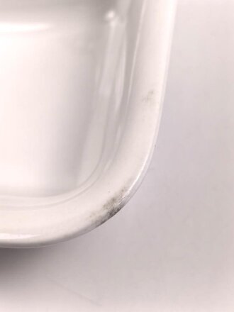Luftwaffe, Kantinenporzellan kleine, eckige Schale, Kantenlänge 21,5cm, Hersteller Hutschenreuther Hohenberg 1942. Gebraucht