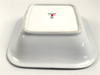 Luftwaffe, Kantinenporzellan große, eckige Schale, Kantenlänge 27cm, Hersteller TK Thun 1940. Gebraucht