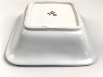 Luftwaffe, Kantinenporzellan große, eckige Schale, Kantenlänge 27cm, Hersteller Bauscher Weiden 1938. Gebraucht