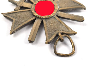 Kriegsverdienstkreuz 2. Klasse 1939  mit Schwertern, Ring und Kanten defekt