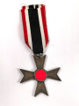 Kriegsverdienstkreuz 2. Klasse 1939 , Buntmetall , undeutliche Markierung im Bandring, am Band