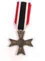 Kriegsverdienstkreuz 2. Klasse 1939 , Buntmetall , undeutliche Markierung im Bandring, am Band
