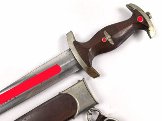 SA Dienstdolch Modell 1933. Guter Gesamtzustand, Klingenhersteller "C. Gustav Spitzer Solingen" Ungereinigtes, zusammengehöriges Stück