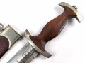 SA Dienstdolch Modell 1933. Guter Gesamtzustand, Klingenhersteller "C. Gustav Spitzer Solingen" Ungereinigtes, zusammengehöriges Stück