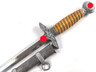 Dolch für Offiziere der Luftwaffe, die Klinge ohne Hersteller, das Griffstück defekt.