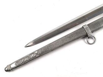 Dolch für Offiziere der Luftwaffe, die Klinge ohne Hersteller, das Griffstück defekt.