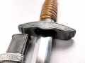 Dolch für Offiziere der Luftwaffe, die Klinge ohne Hersteller, das Griffstück defekt.