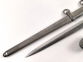 Dolch für Offiziere des Heeres, saubere Klinge von Eickhorn Solingen, guter Zustand