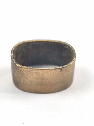Griffring für eine Blankwaffe. Messing, innen gemessen 15 x 22mm
