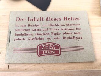 Luftwaffe Schmalfilmgerät KINOX S, Hersteller Zeiss Ikon für 16mm Filme. Optisch gut, Funktion nicht geprüft. Ein Film und zwei leere Filmbehälter enthalten
