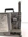 Luftwaffe Schmalfilmgerät KINOX S, Hersteller Zeiss Ikon für 16mm Filme. Optisch gut, Funktion nicht geprüft. Ein Film und zwei leere Filmbehälter enthalten