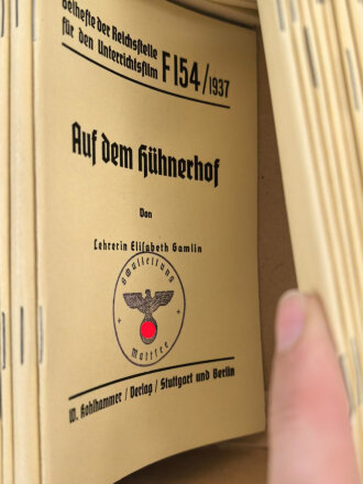 "Reichsanstalt für Film und Bild in Wissenschaft und Unterricht", Konvolut Beihefte zu 16mm Filmen. Nicht auf Vollständigkeit oder Zustand geprüft