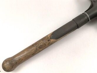 Frankreich 1. Weltkrieg, Spaten Hersteller GOUVY datiert 1906, überlackiertes Stück