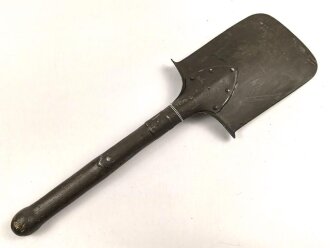 Kaiserreich und 1. Weltkrieg, Spaten Modell 1874. Überlackiertes Stück , gestempelt "Linnemann Patent"