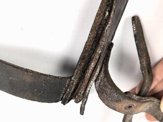 Serbien verrmutlich 1.Weltkrieg, lederne Spatentasche mit Herstellerstempel, ungereinigtes Stück