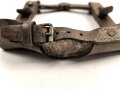 Tschechoslowakei nach 1945, Spatenleder ungereinigt, Leder zum Teil trocken