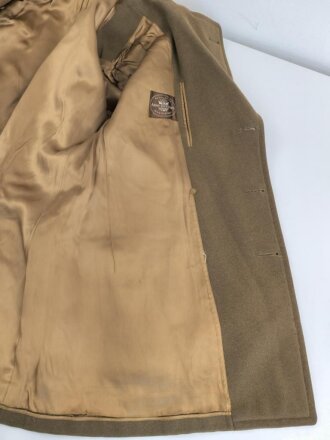 U.S. Army 2. Weltkrieg, 1942 dated officers overcoat, size 37R, good condition