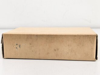 U.S. Army WWII, empty cardboard box for "10 First Aid Packets" Carlisle green