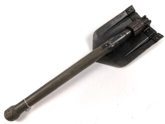 Klappspaten Wehrmacht. überlackiertes Stück , Hersteller ?  42. Ungereinigt