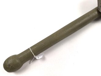 Klappspaten Wehrmacht. überlackiertes Stück , kein Hersteller erkennbar. Ungereinigt