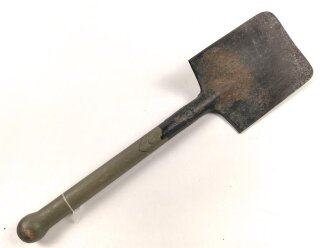 Spaten Wehrmacht. überlackiertes Stück , keine Stempelung erkennbar, ungereinigt