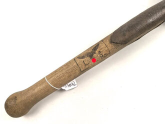 Spaten Luftschutz, Standard Wehrmacht Modell mit Brandstempel auf dem Holz. Leicht narbiges Stück, gereinigt
