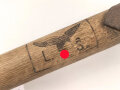 Spaten Luftschutz, Standard Wehrmacht Modell mit Brandstempel auf dem Holz. Leicht narbiges Stück, gereinigt
