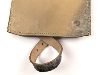 Spatentasche Wehrmacht aus gelbem Ersatzmaterial . Hersteller eue/44. Ungetragenes Stück