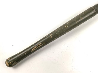 U.S. Army 1945 dated folding shovel M-1943. Uncleaned, original paint