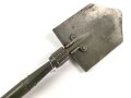 U.S. Army 1945 dated folding shovel M-1943. Uncleaned, original paint