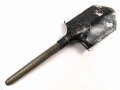 Polen 2 Weltkrieg, Spaten, überlackiert, ungereinigt