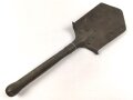 Ungarn , Spaten Modell 1878 System Linnemann. Hersteller " Herczegh" überlackiertes Stück