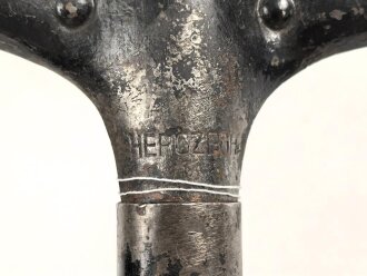 Ungarn , Spaten Modell 1878 System Linnemann. Hersteller " Herczegh" überlackiertes Stück