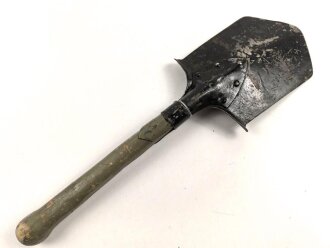 Ungarn , Spaten Modell 1878 System Linnemann. Hersteller " Herczegh" überlackiertes Stück